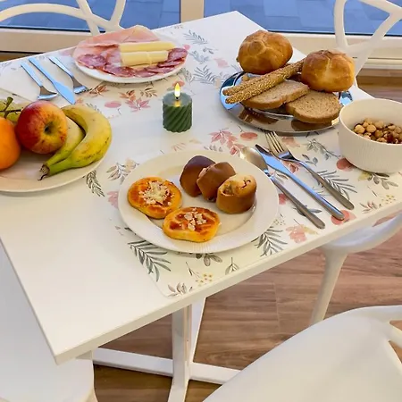 ベッド・アンド・ブレックファスト Huma 3*