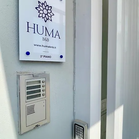 Huma