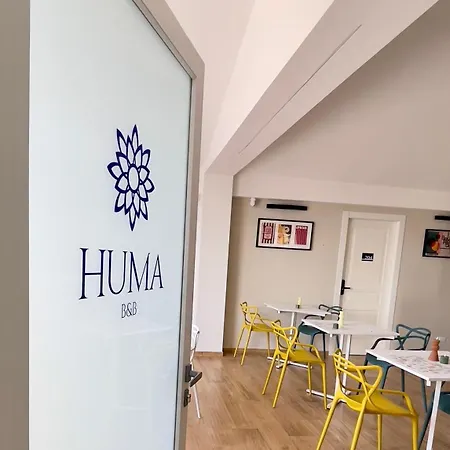 Huma Bed & Breakfast *