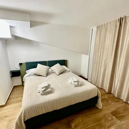 ベッド・アンド・ブレックファスト Huma 3*